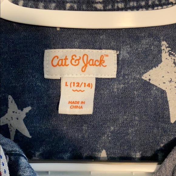 Shirts - Picture 6 of 9